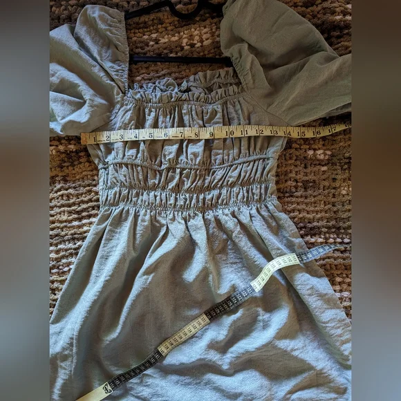 SHEIN sage green peasant dress, Size XS - 3 for 20$ - Picture 5 of 7